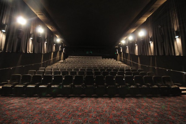 CINEMA 3